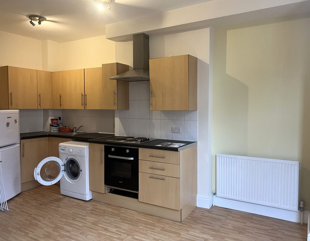 Property photo 2 of 4 Kitchen 
