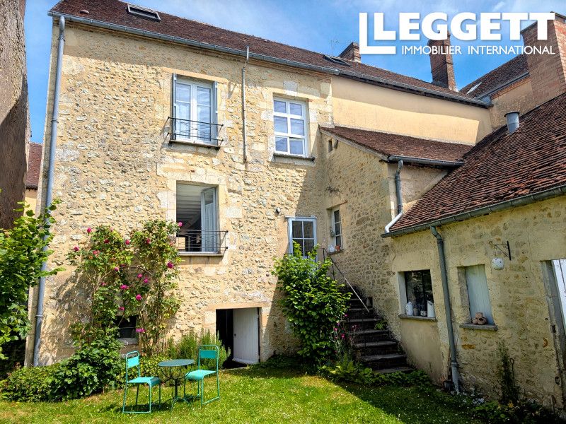 Property photo 1 of 10