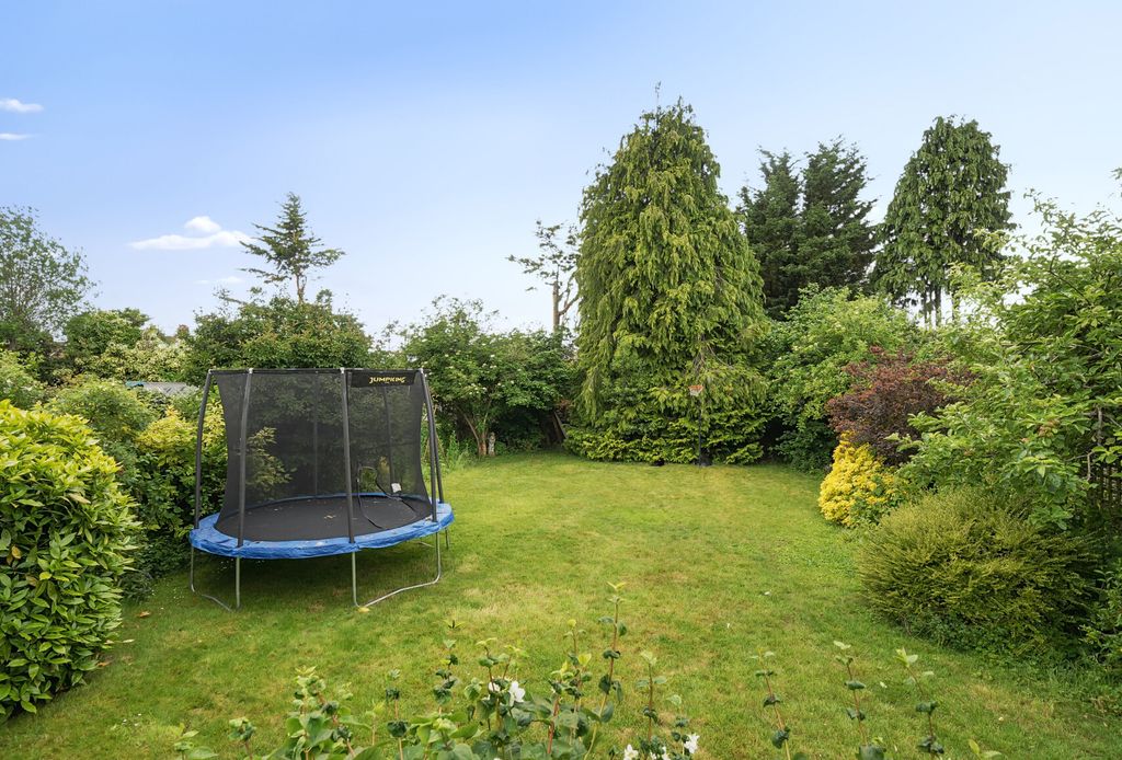 Property photo 3 of 19 Picture 3