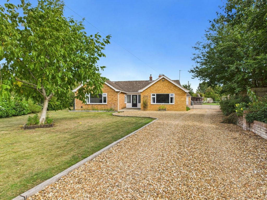 Property photo 1 of 21