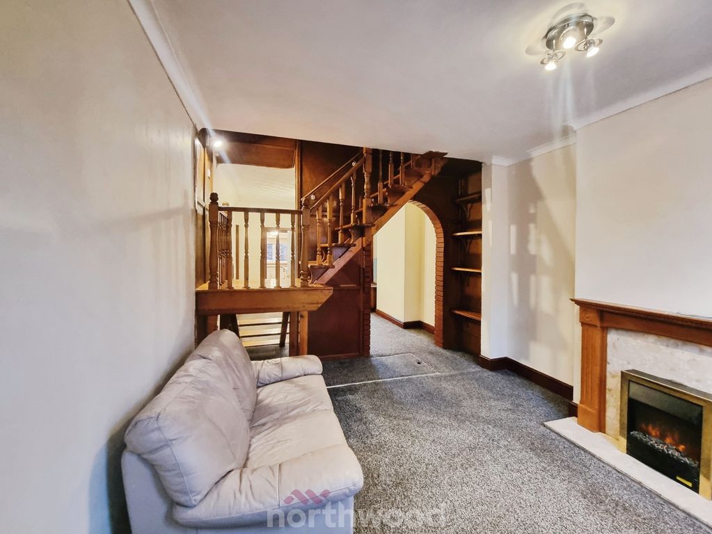 Property photo 3 of 24