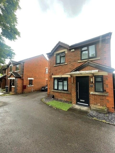 Property photo 2 of 13