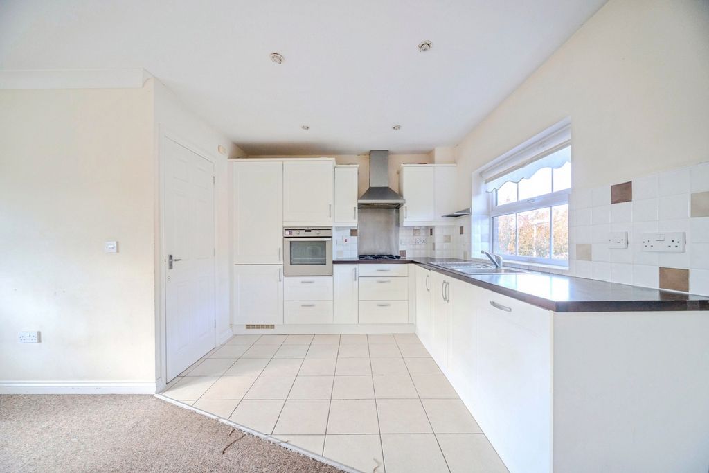 Property photo 2 of 12 Pbox-Img.Jpg