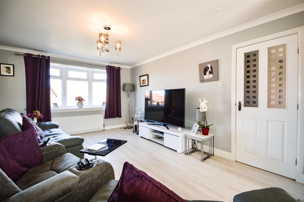 Property photo 2 of 21 Open Plan Lounge &amp; Dining Room