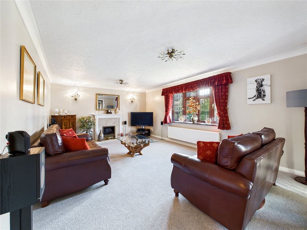 Property photo 3 of 28 Picture 3