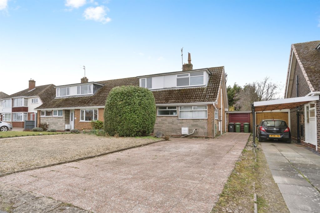 Property photo 1 of 17