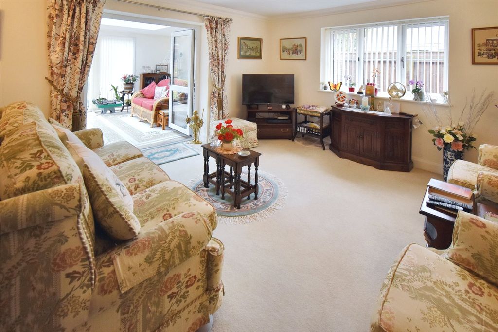 Property photo 3 of 15 Picture No. 03