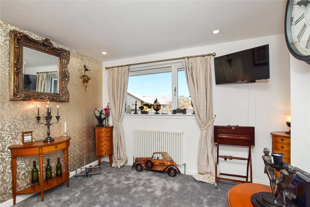 Additional image 14 of 4 bed bungalow for saleMiddlewood Park, Livingston, West Lothian EH54