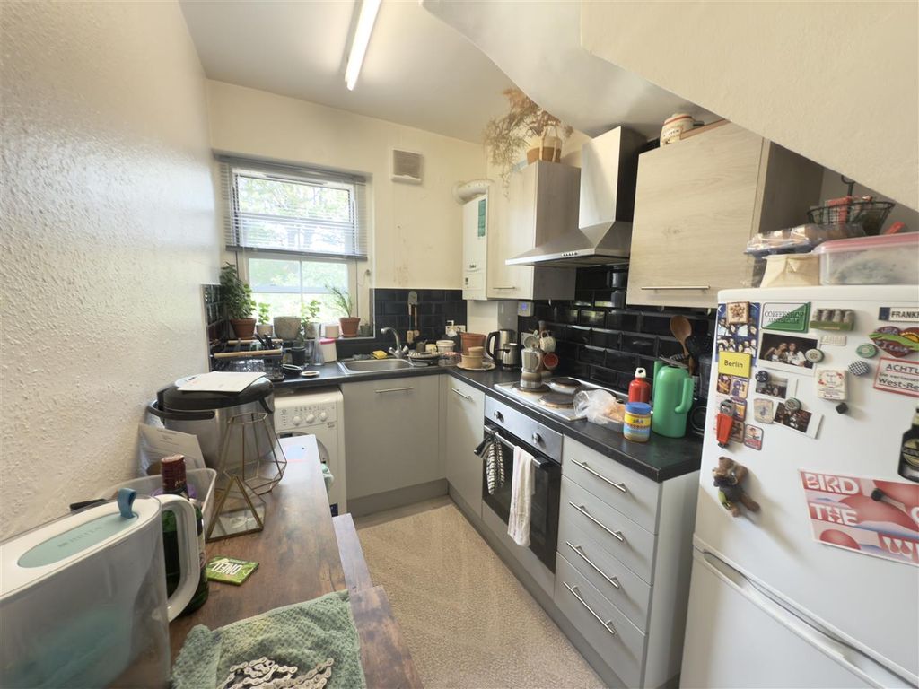 Property photo 3 of 7 Img_1528.Jpg
