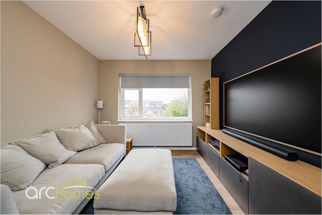 Property photo 2 of 21 Reynold-8.Jpg