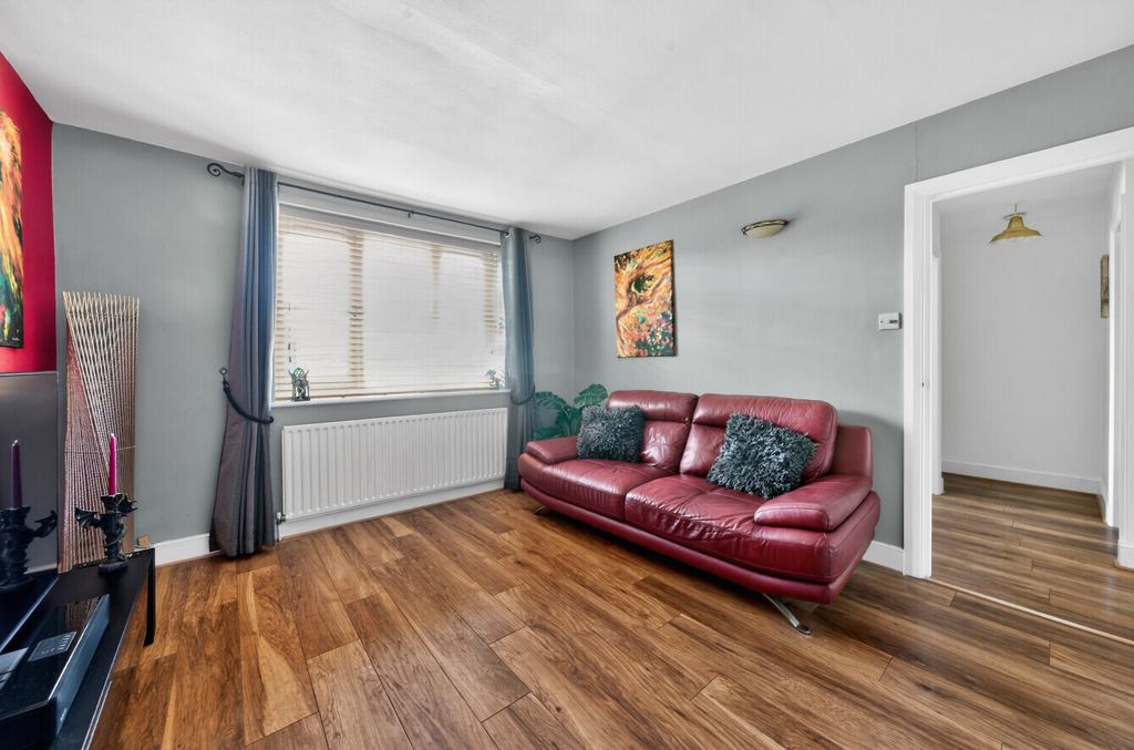 Property photo 3 of 12 Reception Room
