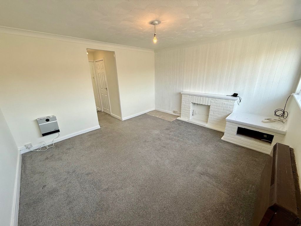 Property photo 2 of 9 Picture No. 18