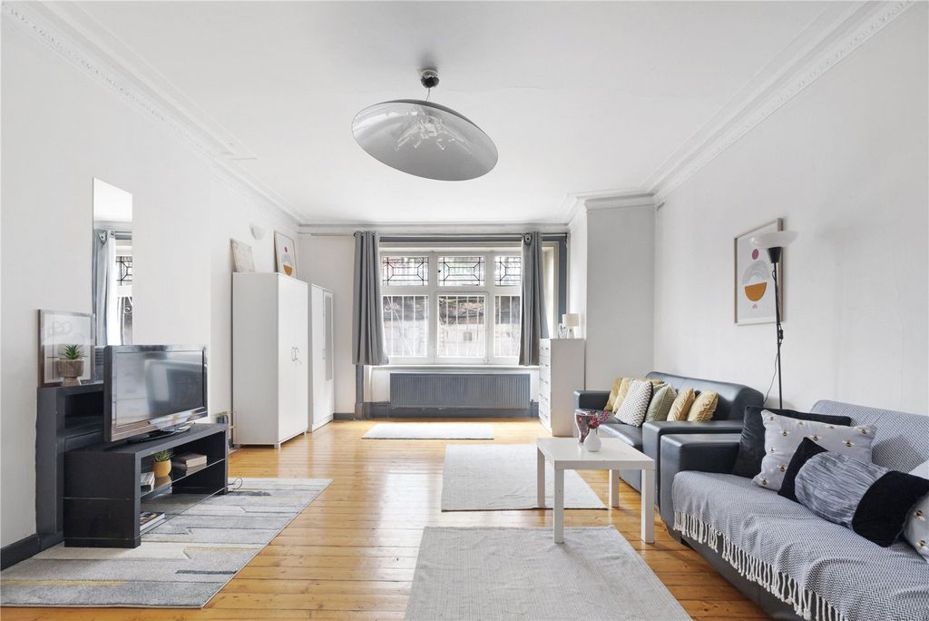 Property photo 1 of 8 Reception Room