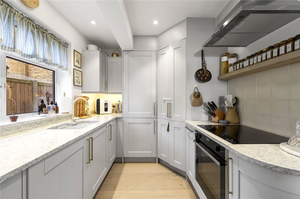 Property photo 3 of 9 Picture No. 19