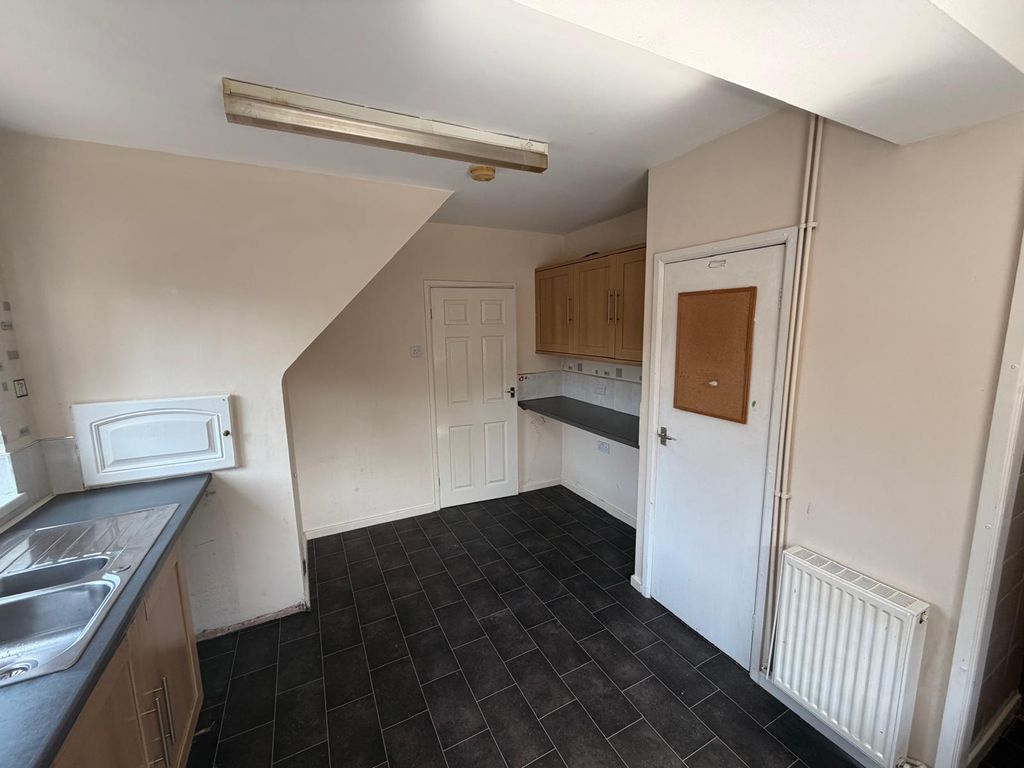 Property photo 3 of 13 Photo-2026-04-08-12-38-06 (4)