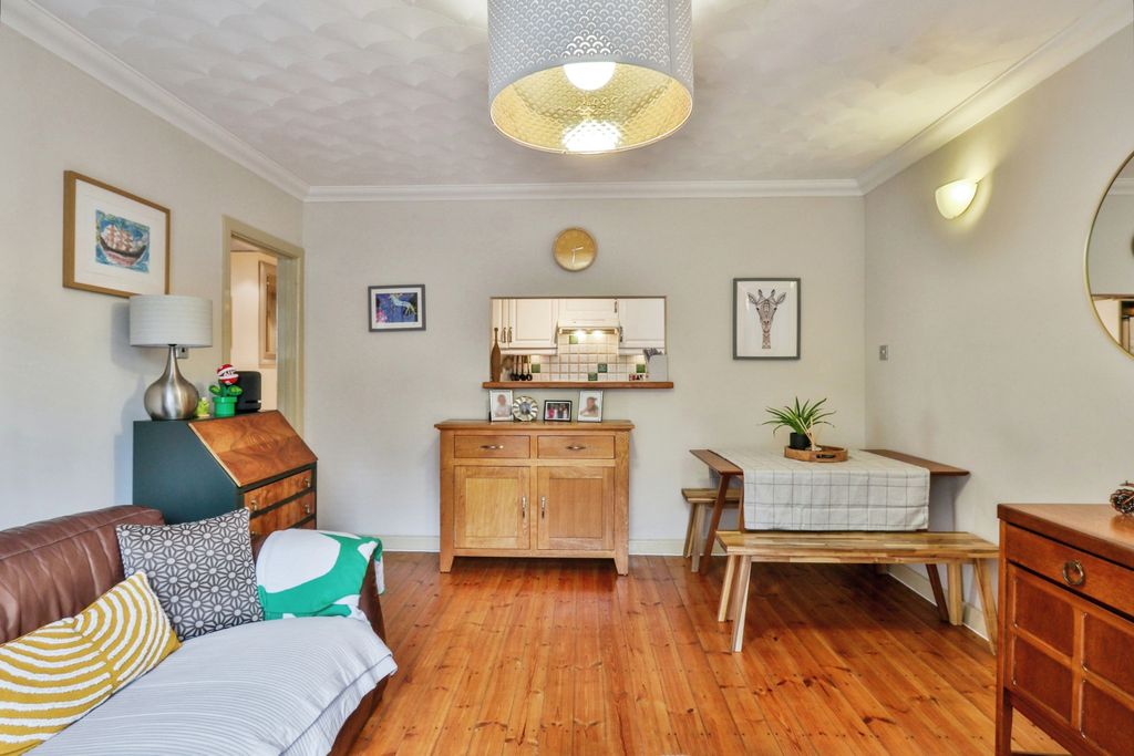 Property photo 3 of 14 Photography