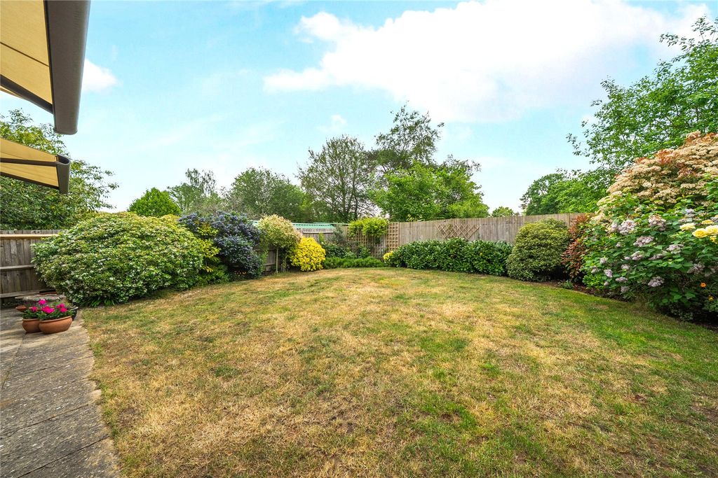 Property photo 3 of 18 Picture No. 21