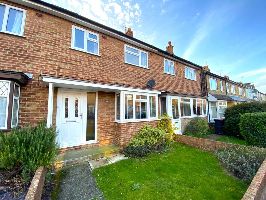 Property photo 1 of 12