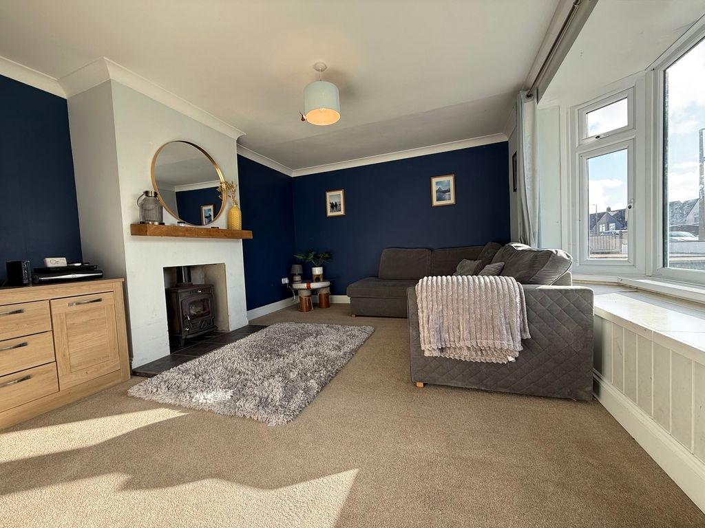 Property photo 2 of 9 Photograph