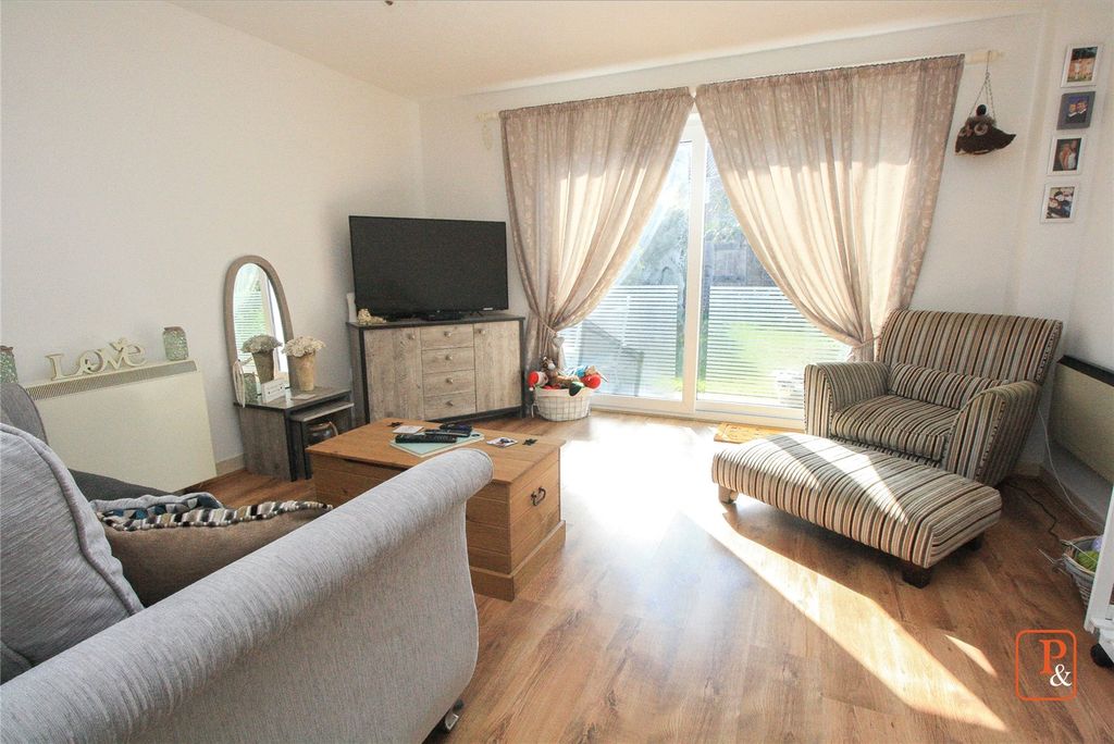 Property photo 2 of 9 Reception Room