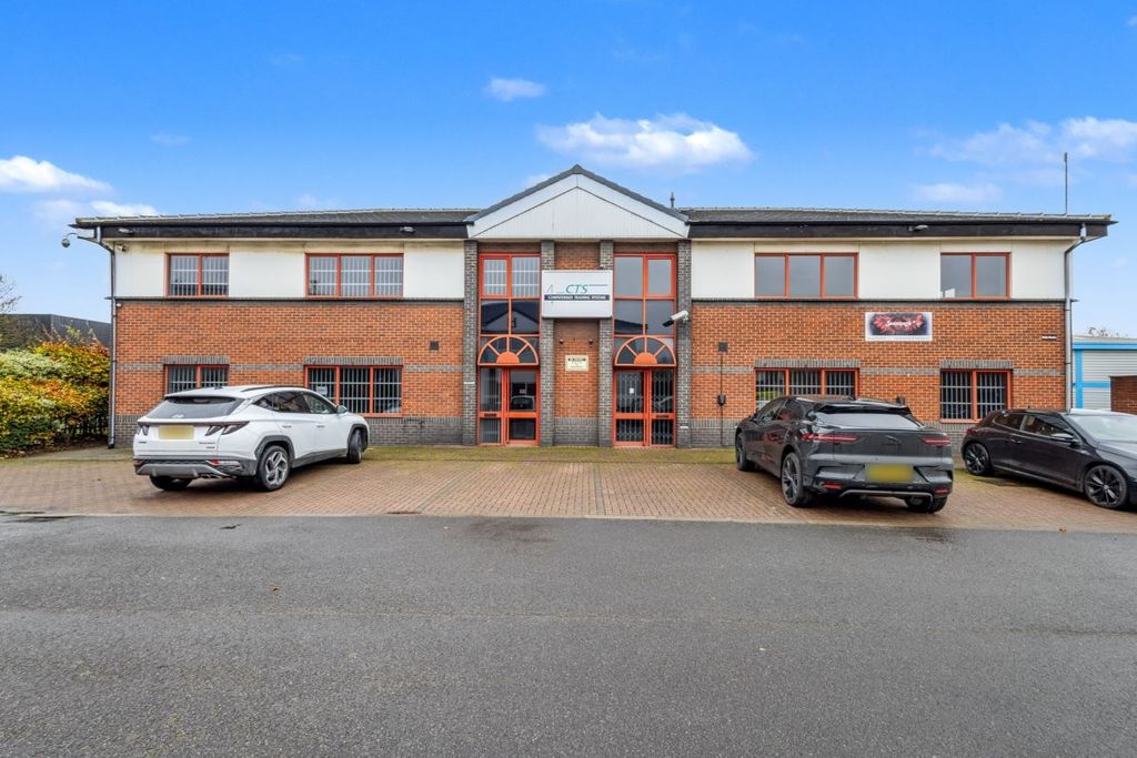 Property photo 2 of 14