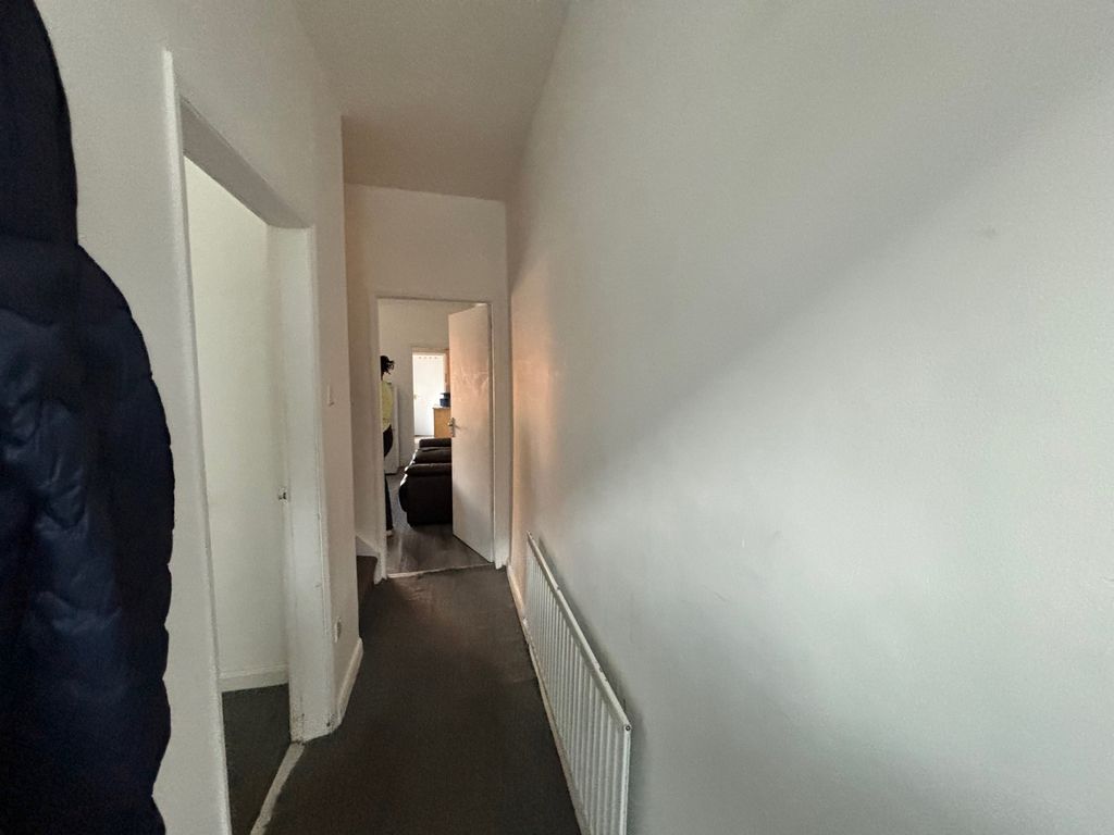 Property photo 3 of 14 Gallery