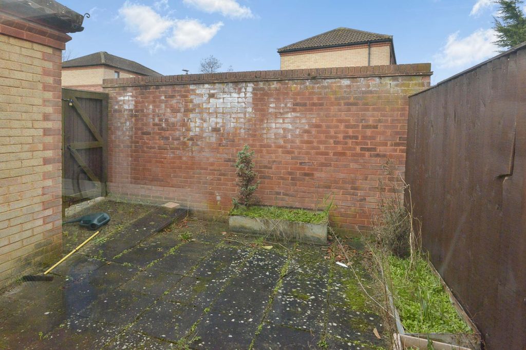 Property photo 3 of 4