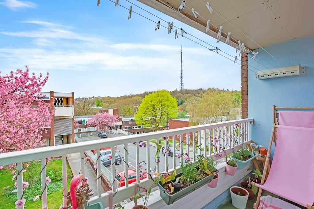 Property photo 1 of 15 02-B6c1Jhpropwpen - 44 Sylvan Road - 1-Small.Jpg