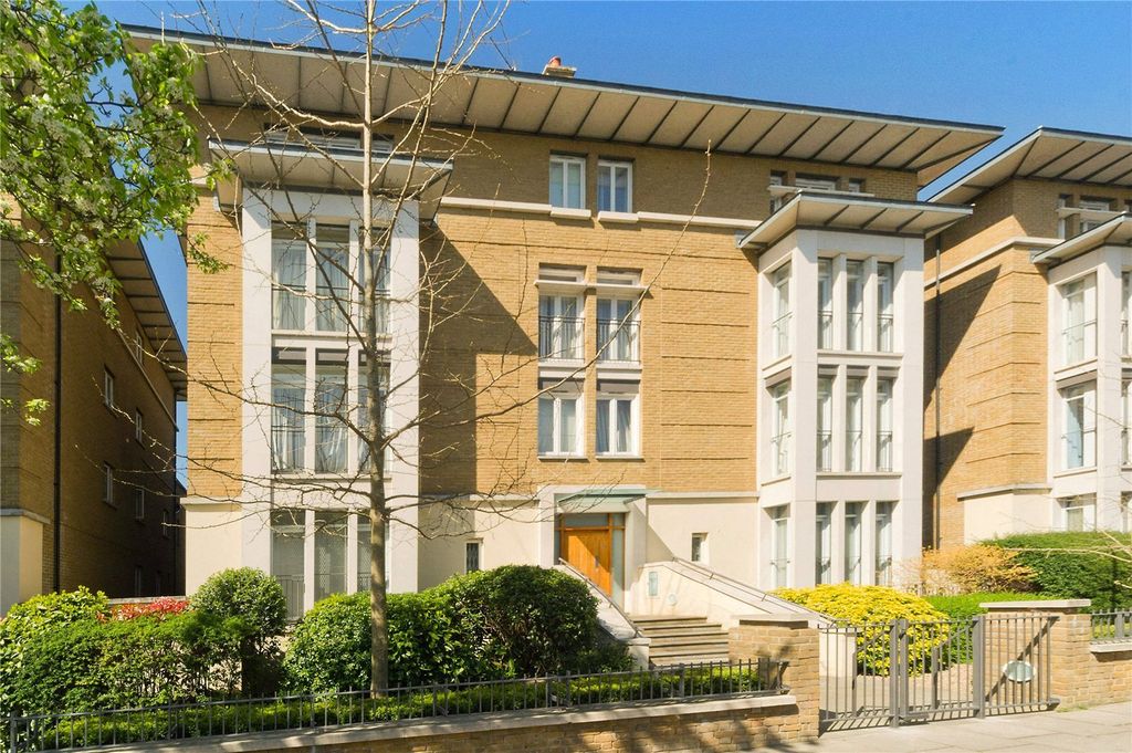 Property photo 1 of 9