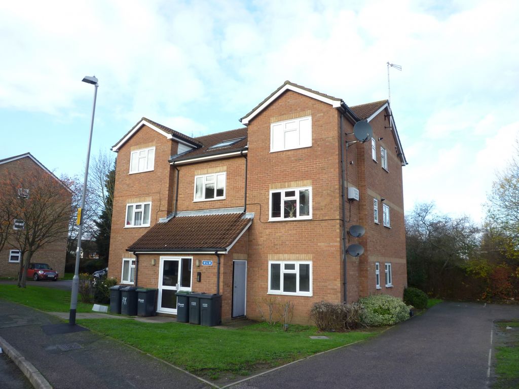 Property photo 1 of 8 2 Bedroom Flat For Rent