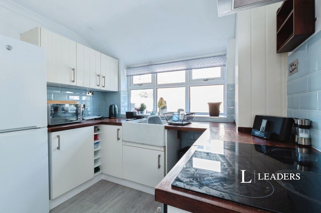 Property photo 2 of 14 Pbox-Img.Jpg