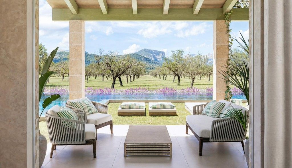 Property photo 2 of 9 Terrace