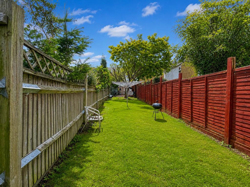 Property photo 2 of 16