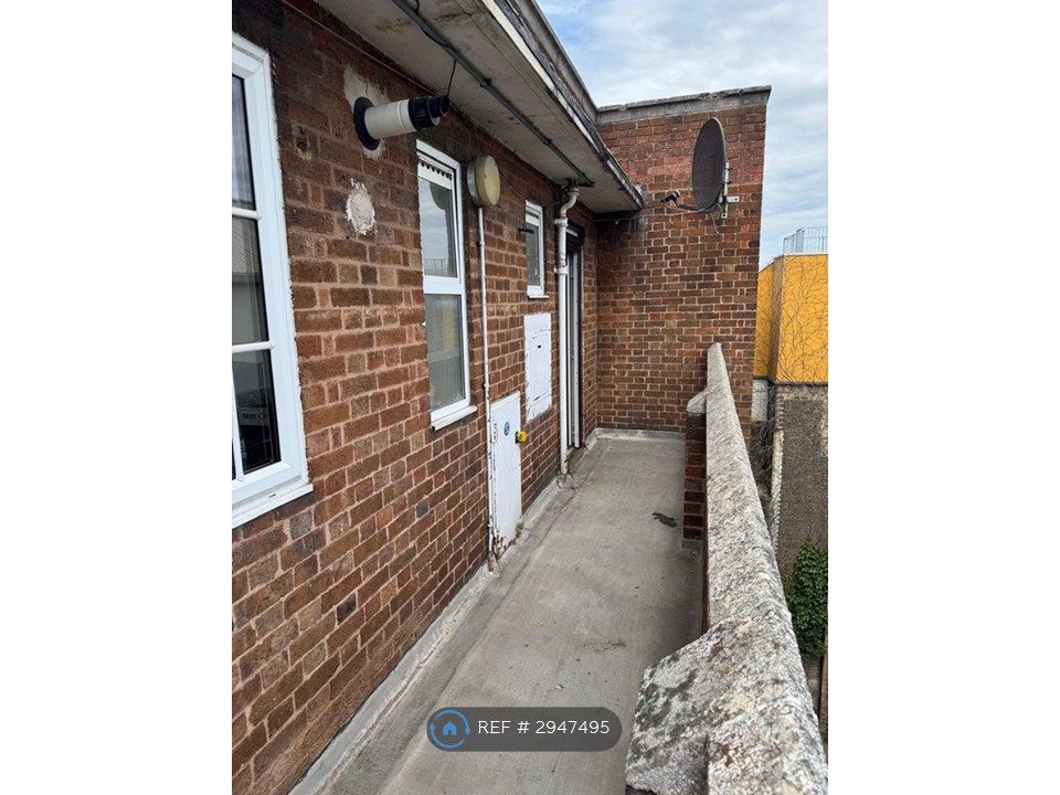 Property photo 3 of 4