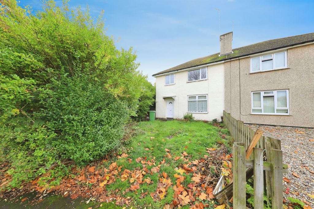 Property photo 2 of 17