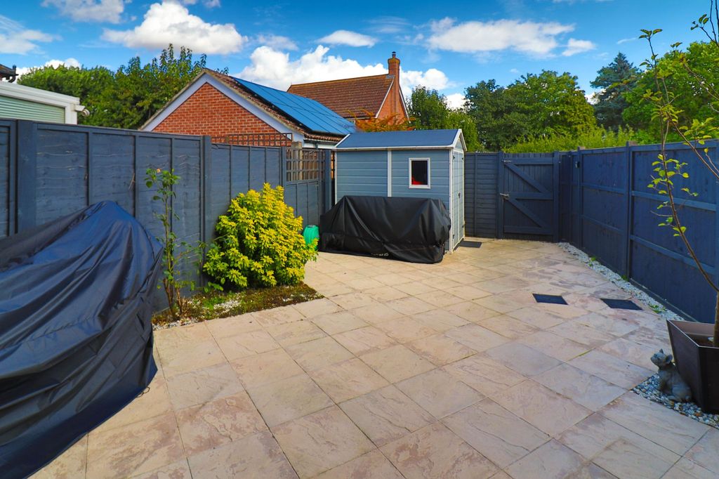 Property photo 3 of 15