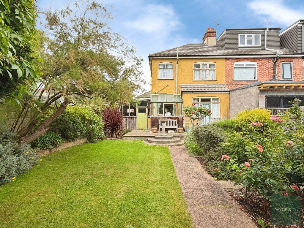 Property photo 2 of 16
