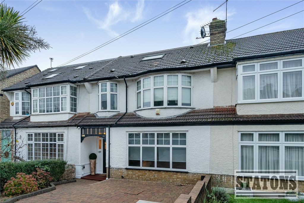 Property photo 1 of 33 Picture No. 15