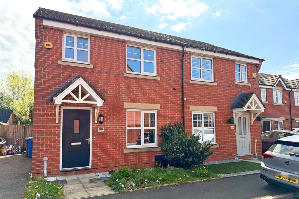 Property photo 1 of 11 Front External