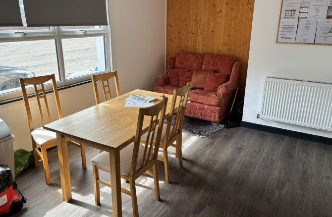 Property photo 3 of 12