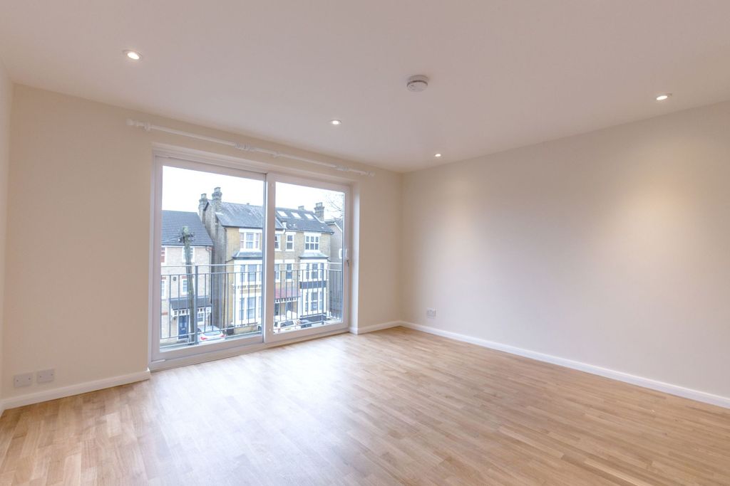 Property photo 3 of 10 Living_Room (Example)