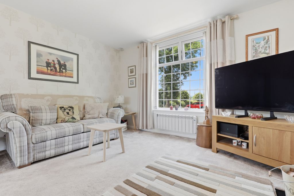 Additional image 4 of 3 bed flat for saleChurch Road, Gartocharn G83