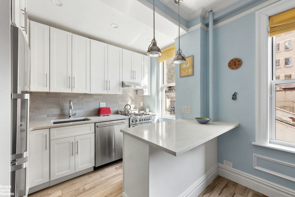 Property photo 3 of 9 <Alttext/>