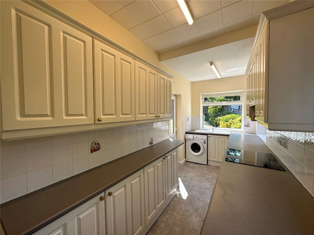 Property photo 3 of 15 Picture No. 04