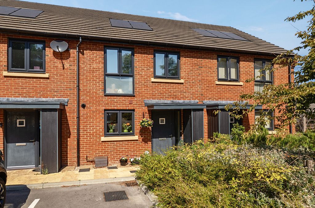 Property photo 1 of 15 2-6A7B05c8c1c41-1...