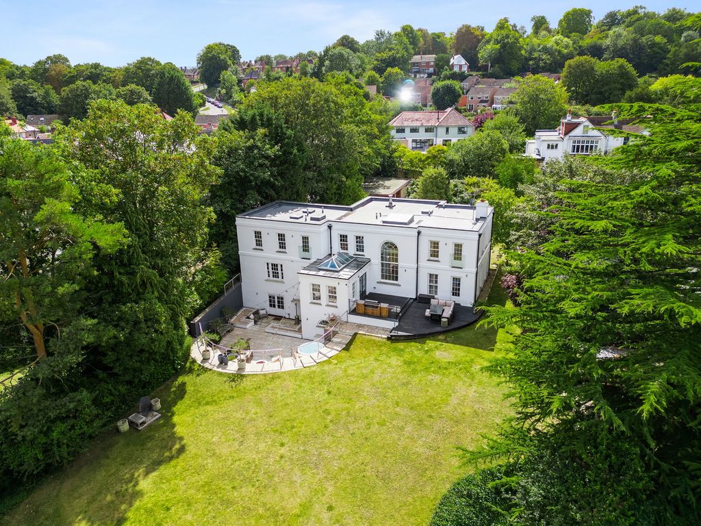 Property photo 1 of 50