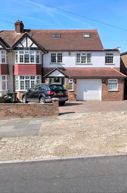 Property photo 1 of 1