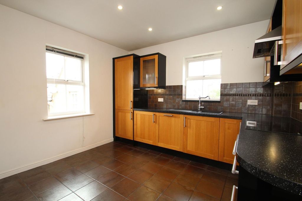 Property photo 3 of 8 0 General