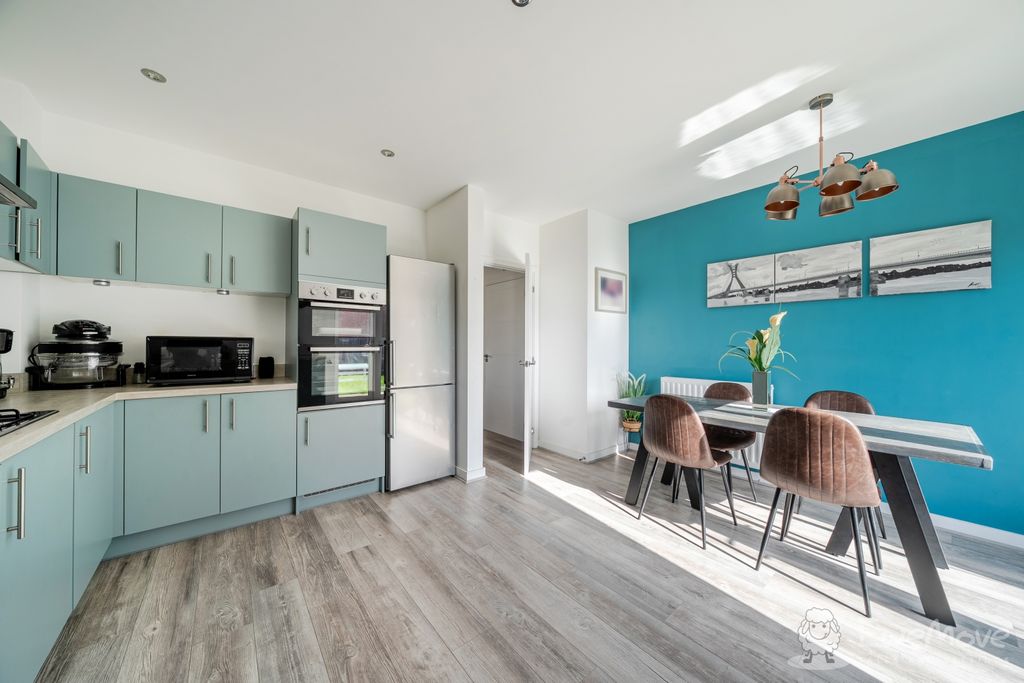 Property photo 3 of 17 Potsford Road_Kitchen_2_Wm