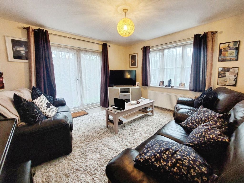 Property photo 3 of 10 Picture No. 07